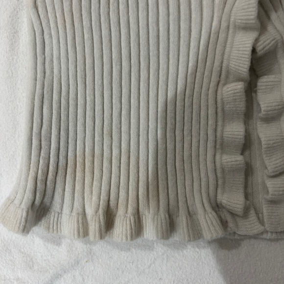 White Shein Crop-top - Picture 4 of 4